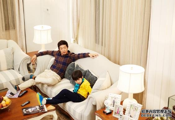 韩立实力演绎《熊爸熊孩子》反一 观众:恨得牙