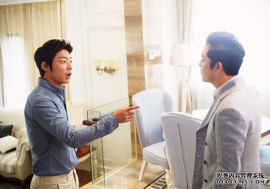 韩立实力演绎《熊爸熊孩子》反一 观众:恨得牙